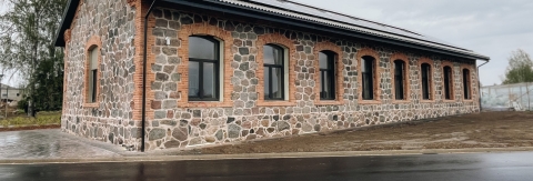 Projekta mazā bilde zem pogas
